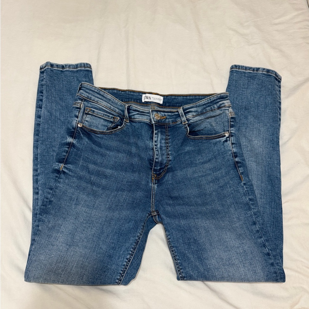 Zara Women's Classic Blue Skinny Jeans